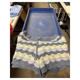 Universal Thread womens knit shorts XL