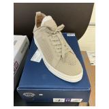 White Mt ladies lace up sneaketr size 11