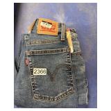 Levis denium size 24x28 wedge straight