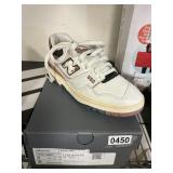 NB mens sneaker size 7