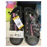 Eddie Bauer sandal size 8
