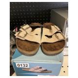 Mt Sole leather sandal size 6