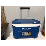 Igloo cooler on wheels 60qt -used ?
