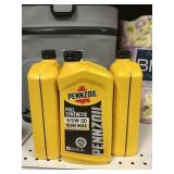 Pennzoil 5W-30 motor oil 4-1qt