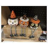 Set of 3 shelf sitting pumpkins