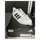 Adidas Grand Court 2.0 size 9 men