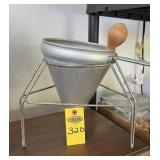 Persimmon Squeezer