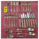 Reed & Barton Mirrorstele 27 Pcs Silver Plate