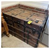 Antique Flat Top Steamer Trunk 25' Hx 28' Wx 22'd