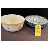2 Serving Bowls (1 Has Chip)