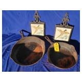 2 Pc Cast Iron Pans & Trivits 8" & 10" Pans