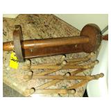 Wooden Paper Towel Holder & Expanding Rack