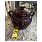Vtg Stoneware Bean Pot
