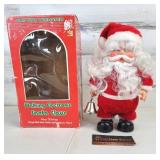Walking sant Claus  plays 3 songs