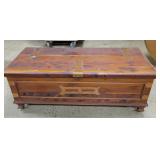 Wood Cedar Chest 48' L × 20 1/2' D × 18' H