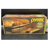 Pyrex - Bake a Round - by Corning