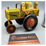 Vintage Tin Jumpin Jeep 22C Marx Winds up good.