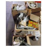 Group of Miscellaneous Hardware Door Knobs