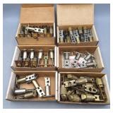 6 Boxers of Latches