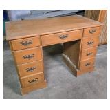 Small Desk 42x21.5x30.5