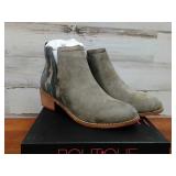 Shoes-NEW Boutique Corkys Shield Camo Sz 8 Women's