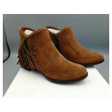 Boot - NEW Minnetonka Blake Dusty Brown Size 7