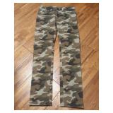 Levi's boys camouflage jeans size 27 x 27 14reg