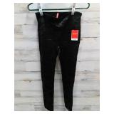 *NEW* Spanx Matte Black Camo Size Large
