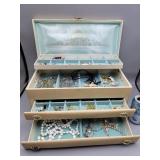 Vintage Jewelry Box w Jewelry