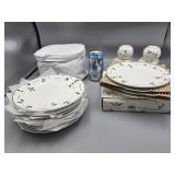 Set of 14 Christopher Stewart Bone China Bread &