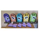 Cute Halloween Bag Toss Game