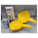Chopper & 2 Strainers