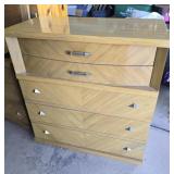 NICE MCM Dresser United Furniture Corporation