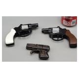 Dia Pressed Metal Water Pistol & 2 Toy "Clicker"
