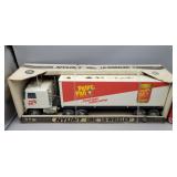 Nylint GMC 18 Wheeler Peter Pan Has Rust on top