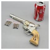 Fanner 50 Cap Gun w/6 Toy Bullets