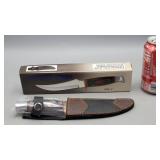 Hunting Knife w Sheath