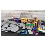 Nice Kids Play Town Street & Buildings etc