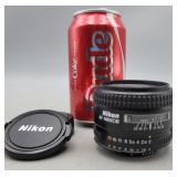 Nikon AF Nikkor 35mm f/2D Lens, Caps
