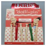 Vintage "Dolli-pin" Doll clothes line with pins,