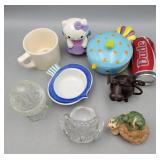 Assorted knickknacks, 8 items, there