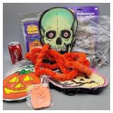 Halloween decor lot, see pictures for lot detail