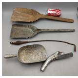Coal Scoops - Lube Spout