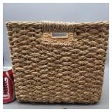 Wicker Storage Basket, 11.25"X14.25"X13.25"