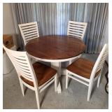 Maple Dining Table w 4 Chairs 42" Round