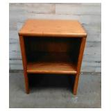 End Table / Small TV Cabinet 30'T 23'W 16.5'D End Table / Small TV Cabinet 30'T 23'W 16.5'D