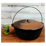Cast Iron Dutch Oven #12 Will Need Cleaned Cast Iron Dutch Oven #12 Will Need Cleaned