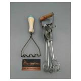 Vintage Kitchen Utensils 2 Wood Handles Beater & Vintage Kitchen Utensils 2 Wood Handles Beater &