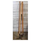 Group of garden tools lot of 4 Group of garden tools lot of 4