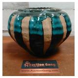 Flower Pot Green/Teal Glaze 5.5' T - 7.5'W Nice Flower Pot Green/Teal Glaze 5.5' T - 7.5'W Nice